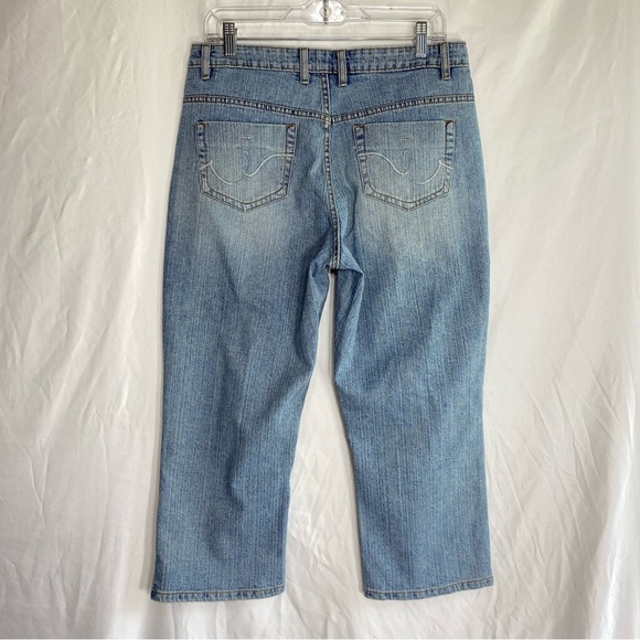 Riders Copper Collection Vintage Faded Wash Cropped Capri Jeans - Picture 3 of 7